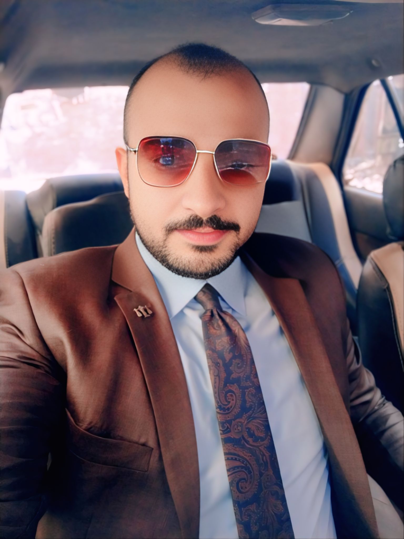 Mahmoud #محامى_شامل أتعامل مع #القضايا #المدنية #الجنائية #الأسرية #التجارية #الإدارية مع #تركيز_أكبر و #خبرة_كبيرة في #جميع_الفروع